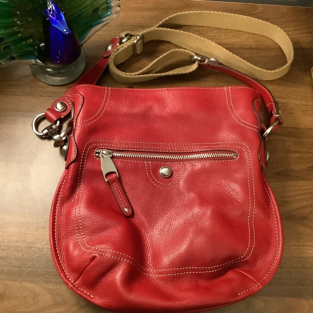 B. Makowsky Red Leather Women's Bag‎